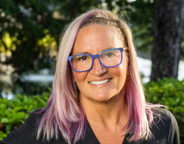 Certified Expanded Functions Dental Assistant Lisa